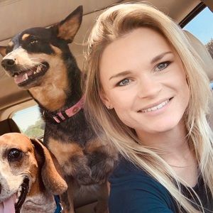 Meet your Posher, Lacey